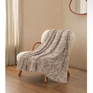 UGG Cream Plush Throw Blanket